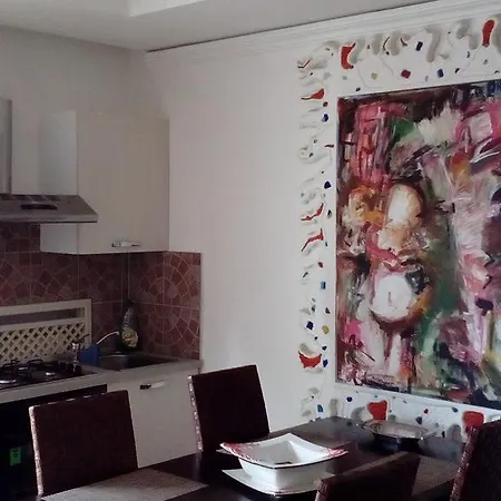 Siranita Villa