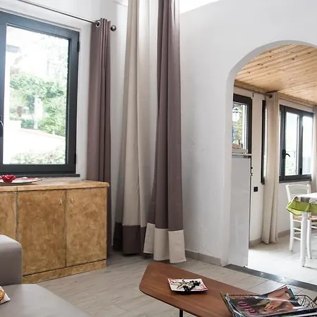 Siranita Villa *